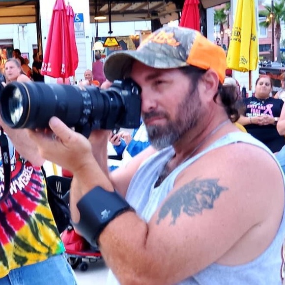 Meet your Posher, Christopher - Picture 1 of 14